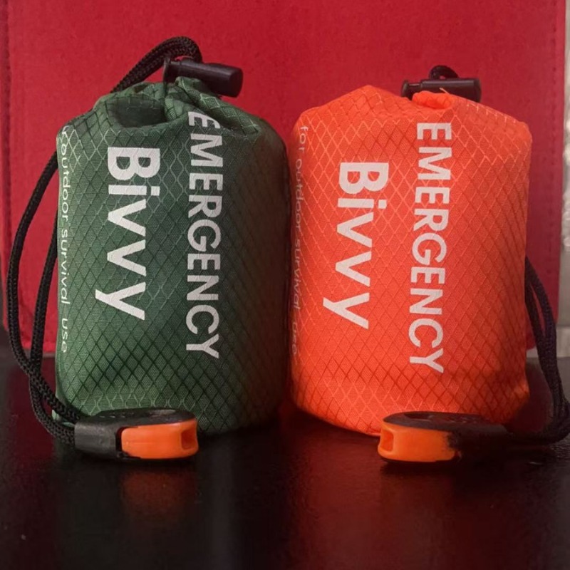 كيس نوم للطوارئ من رقائق الألو - مراجعة Bivy Bag Emergency وسعره